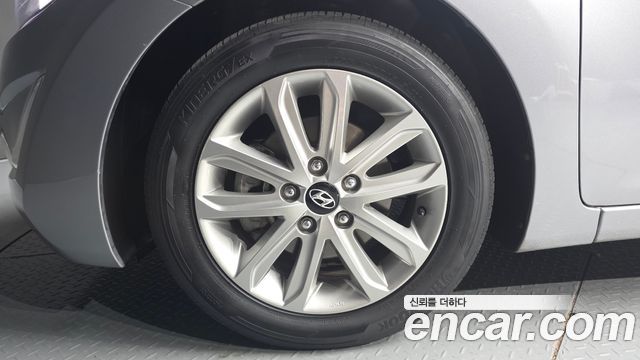 Hyundai AVANTE 2015 — photo 5