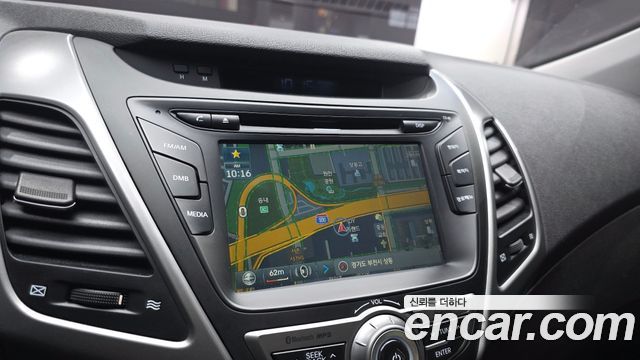 Hyundai AVANTE 2015 — photo 15
