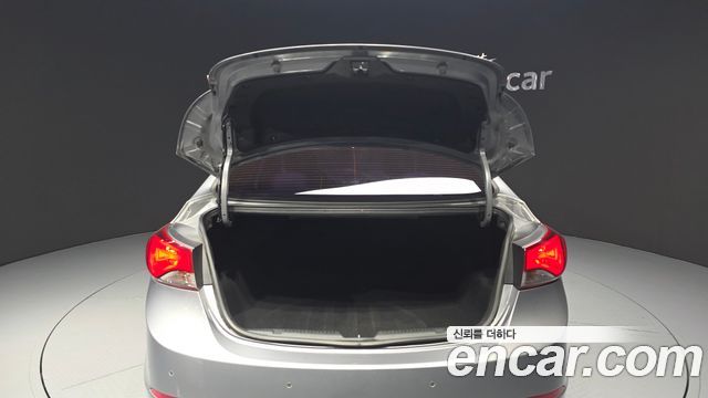 Hyundai AVANTE 2015 — photo 20