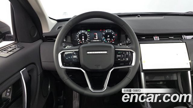Land Rover Discovery Sport 2025 — photo 12