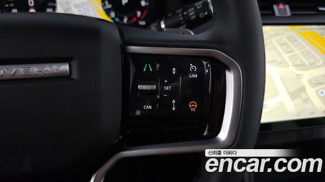 Land Rover Discovery Sport 2025 — photo 17