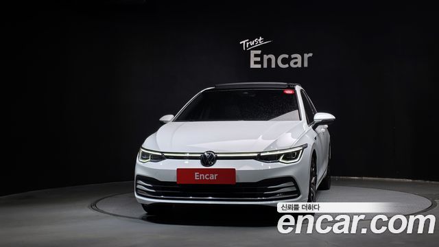 Volkswagen Golf 2022 — photo 3