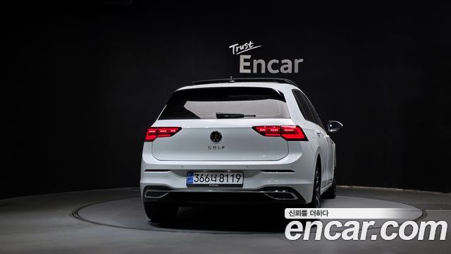 Volkswagen Golf 2022 — photo 4