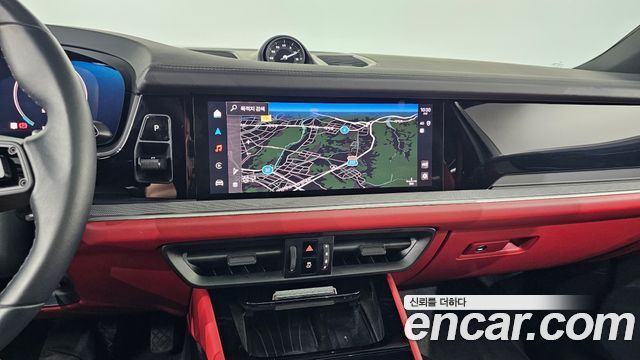 Porsche Cayenne 2024 — photo 18