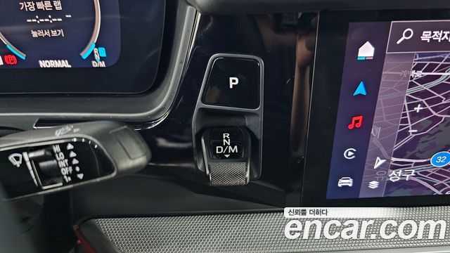 Porsche Cayenne 2024 — photo 29