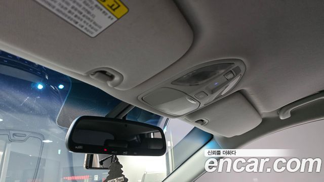 Hyundai Santafe 2018 — photo 25