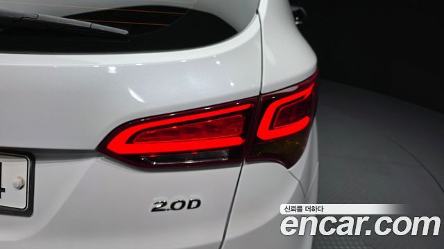 Hyundai Santafe 2018 — photo 9