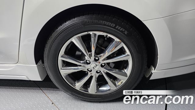 Kia Canival 2020 — photo 7