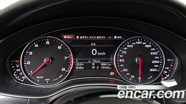 Audi A6 2016 — photo 11