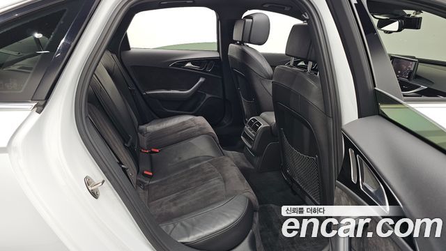 Audi A6 2016 — photo 18