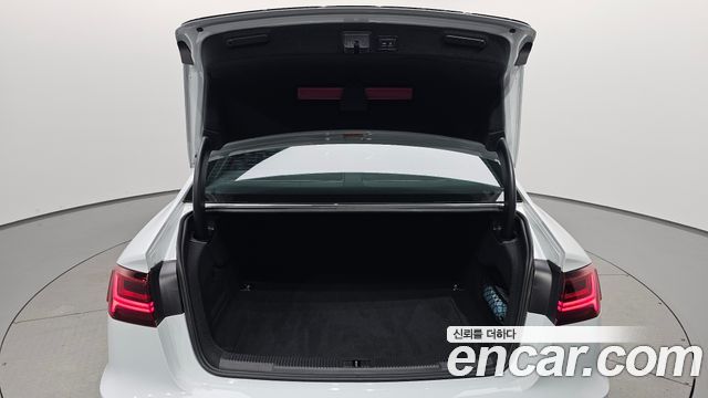 Audi A6 2016 — photo 34