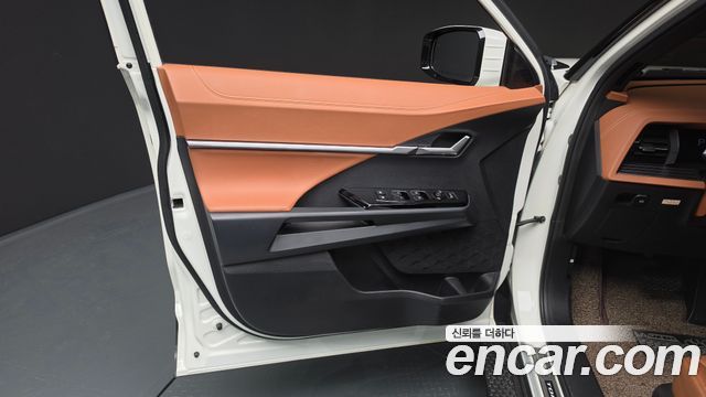 KG Mobility Torres 2023 — photo 14