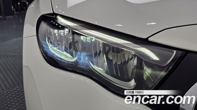 Mercedes-Benz E-Class 2026 — photo 8
