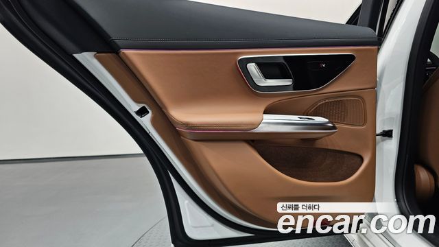 Mercedes-Benz E-Class 2026 — photo 15