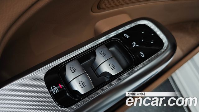 Mercedes-Benz E-Class 2026 — photo 30