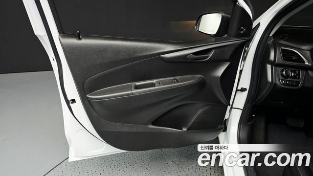 Chevrolet Korea Spark 2021 — photo 14