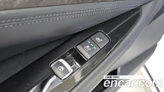 Kia K8 2022 — photo 24