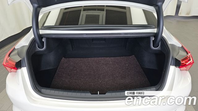 Kia K8 2022 — photo 26