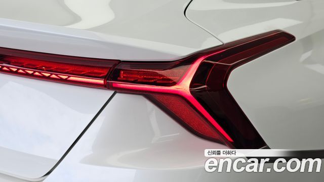 Kia K8 2022 — photo 9