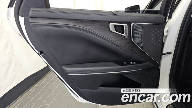 Kia K8 2022 — photo 15