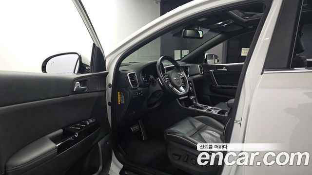 Kia Sportage 2019 — photo 13
