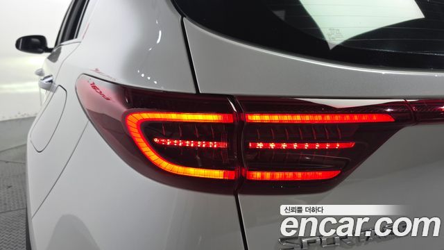 Kia Sportage 2019 — photo 9