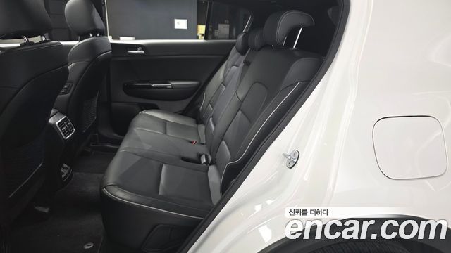 Kia Sportage 2019 — photo 16