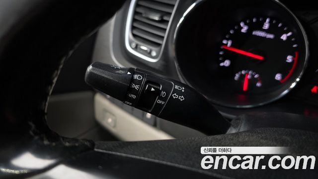 Kia Canival 2018 — photo 17