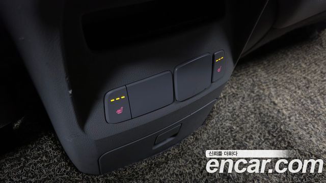 Kia Canival 2018 — photo 19