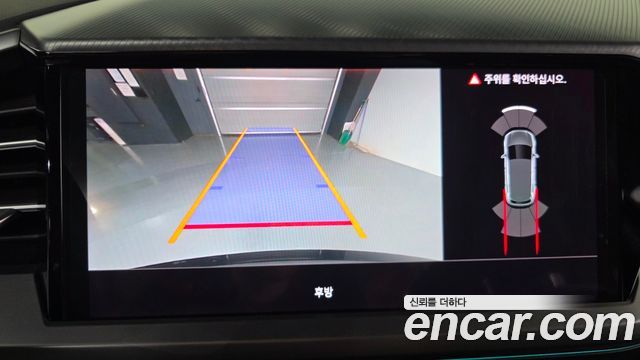 Audi Q4 e-tron 2022 — photo 21