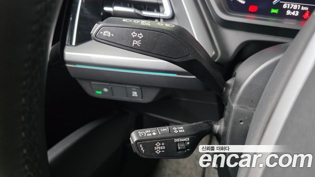 Audi Q4 e-tron 2022 — photo 24