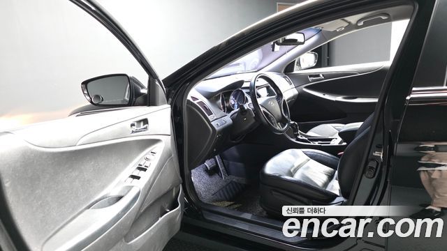 Hyundai Sonata 2014 — photo 10