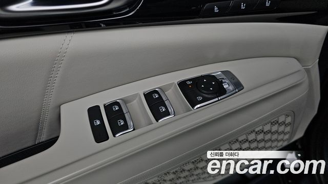 Kia Canival 2025 — photo 24