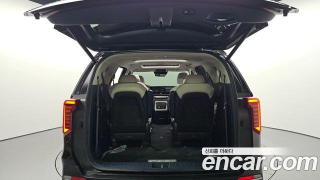 Kia Canival 2025 — photo 26