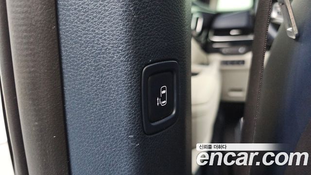 Kia Canival 2025 — photo 29