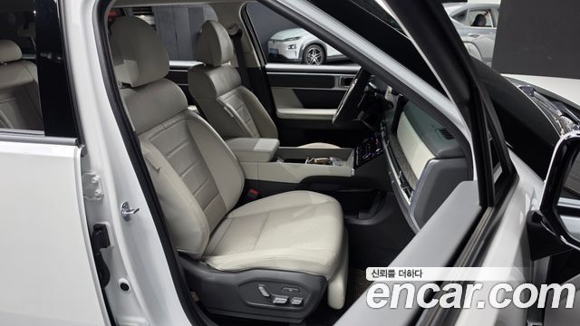 Hyundai Santafe 2024 — photo 17