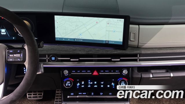Hyundai Santafe 2024 — photo 21