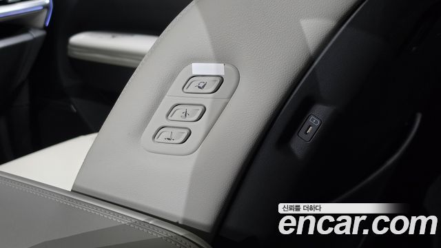 Hyundai Santafe 2024 — photo 28