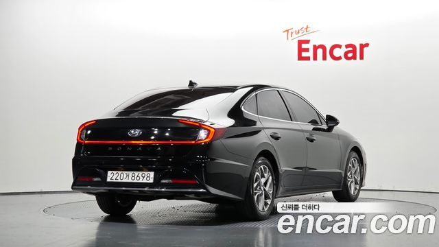 Hyundai Sonata 2022 — photo 2