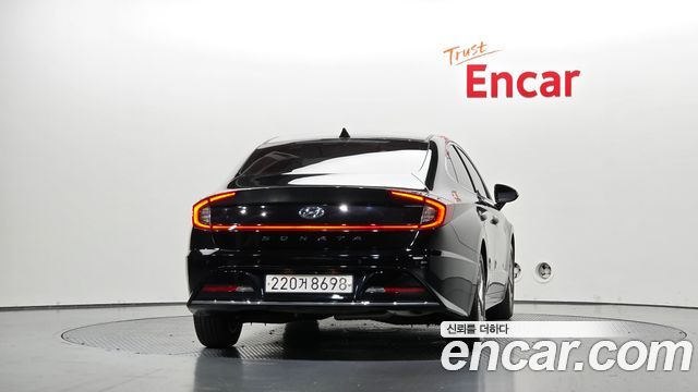 Hyundai Sonata 2022 — photo 4