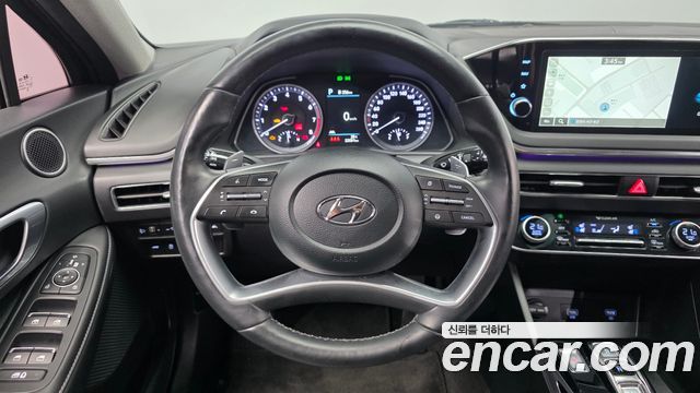 Hyundai Sonata 2022 — photo 19