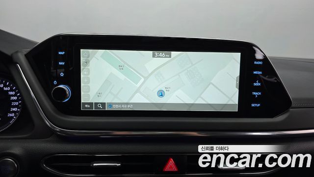 Hyundai Sonata 2022 — photo 20
