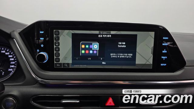 Hyundai Sonata 2022 — photo 27