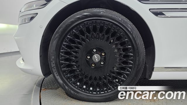 Genesis G80 2023 — photo 5