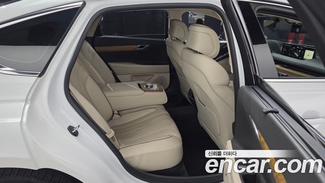 Genesis G80 2023 — photo 18