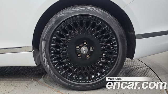 Genesis G80 2023 — photo 7