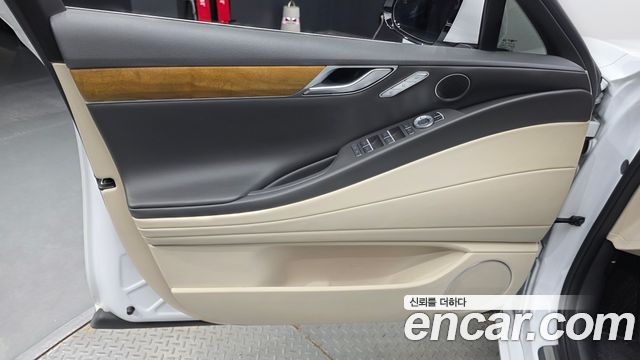 Genesis G80 2023 — photo 14