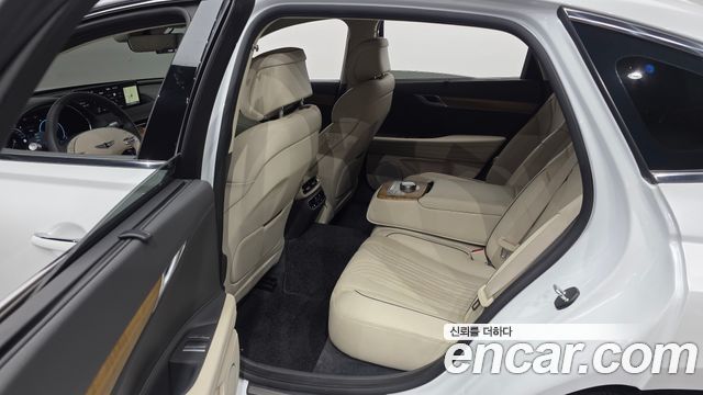 Genesis G80 2023 — photo 16