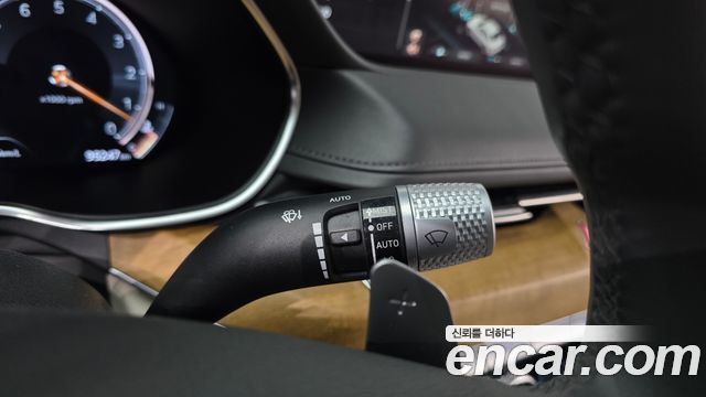 Genesis G80 2023 — photo 27