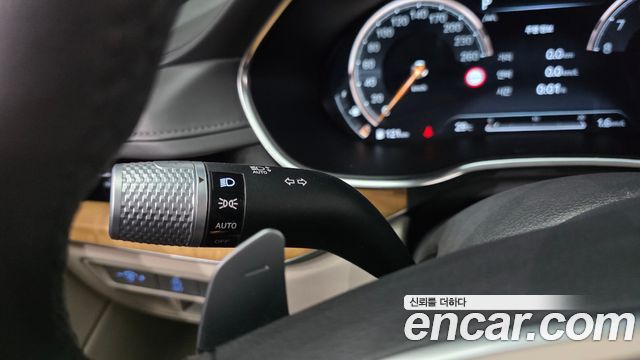 Genesis G80 2023 — photo 28